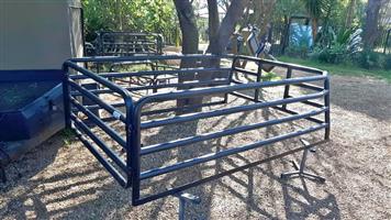 Toyota Land Cruiser single cab cattle rail