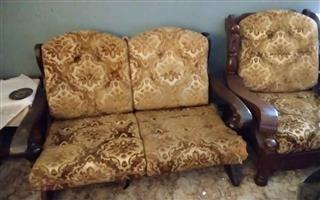Lounge suite for sale