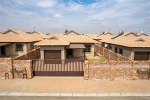 Modern 2 Bedroom Home – Move-In Ready with Transfer Costs Included
