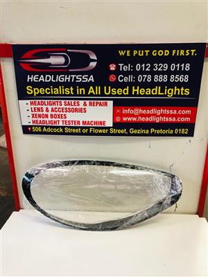 Porsche Panamera right side headlight replacement lens 