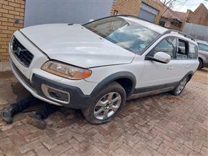 Volvo XC70 T6 2008 stripping for spares