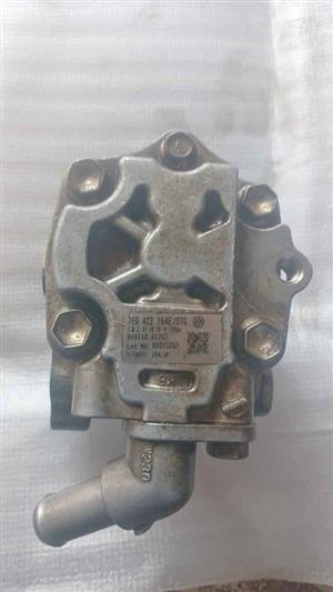 Power Steering Pump Volkswagen Amarok 2.0L 1968CC 120Cu. In. l4 DIESEL E0422154E 2H642215