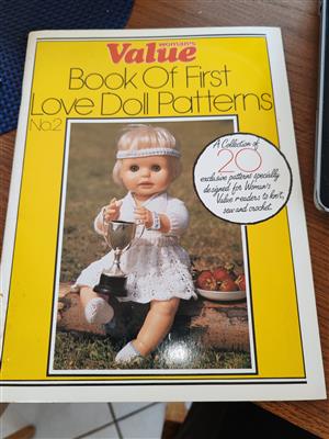 Woman's value book of First love Doll patterns