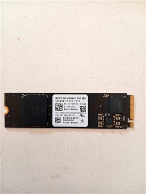 512 NVMe SSD