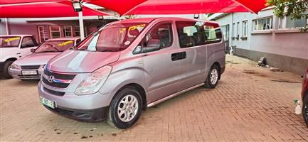 HYUNDIA H1 2013 Diesel Auto