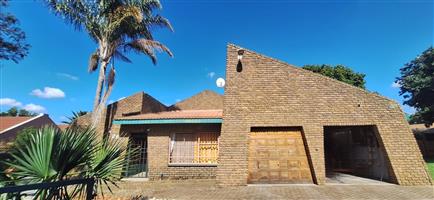 House For Sale in Helikonpark