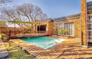 House For Sale in Brackenhurst