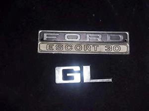 Ford Escort & GL Badge