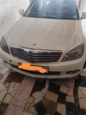 2009 Mercedes Benz C180 Auto 