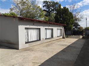 4 Bedroom house ext 8