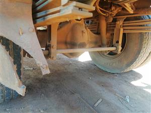 8 hole diff  Mercedes Atego for sale