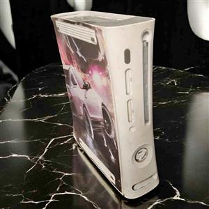 FAULTY XBOX 360 READ DESCRIPTION