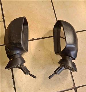 Nissan NP200 rhs en left hand side door mirrors selling