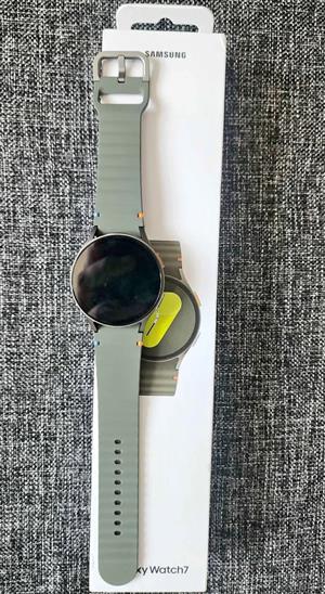SAMSUNG WATCH 7 NEW 44 MM