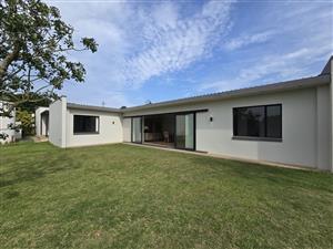 Pet friendly simplex in Elaleni Gardens!