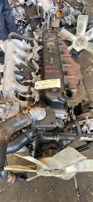 Isuzu 6BD1 Engine