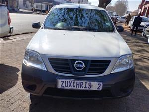 2022 NISSAN NP200 1.6 WITH CANOPY MANUAL