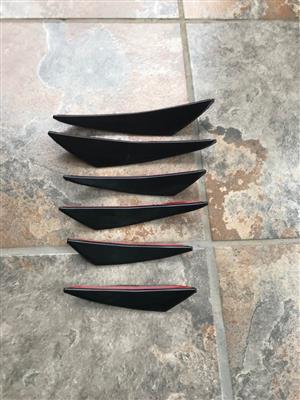 6x gloss black plastic bumper canards
