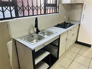 2 bedroom cottage available for rental