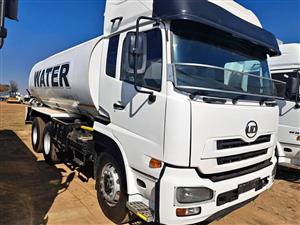2010 Nissan UD460 Water Tanker 18 000ltr