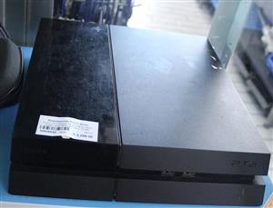 SONY PS4 500GB W/POWERCABLE HDMI CONTROLLER AN 1 GAME S062964A