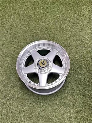 15 INCH FERRARI (YKW 5 STAR) DESIGN RIM SET