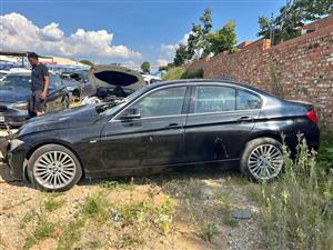 BMW F30 320d N47 AUTO 2012 STRIPPING FOR SPARES