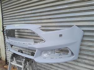 2017-2021 FORD FOCUS ST FRONT BUMPER FOR SALE