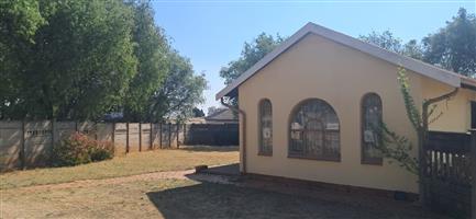 House For Sale in Albertsdal