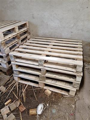 4 way pallets cleaned