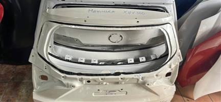 Mahindra XUV300 tailgate