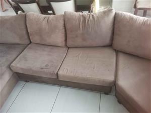 J shape couches 5 piece very comforrable