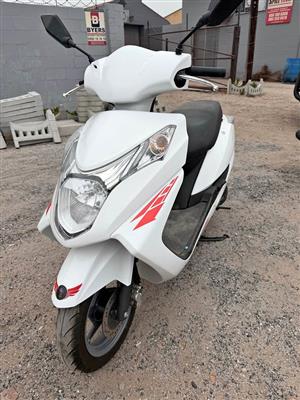  Honda Elite Scooter – Reliable, Fuel Saver, Ready to Ride 