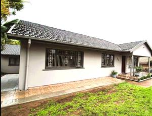 3 Bedroom Home in Chatsworth