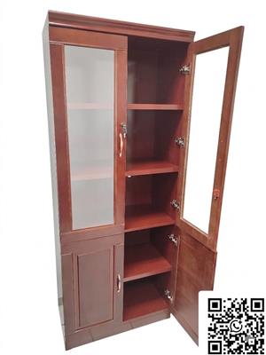 Tall Mahogany Dresser 4-door