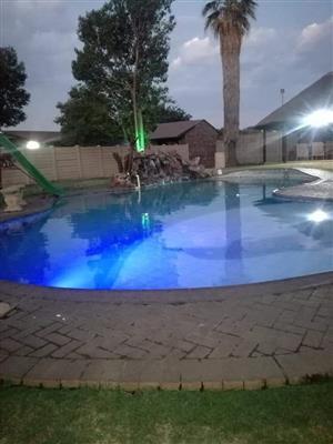 This magnificent 2.5ha plot in Vanderbijlpark offers so much, you'll have to see it!!