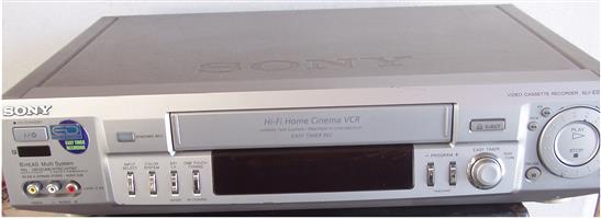 Sony 6 Head Multi System - VCR - in excellent condition 