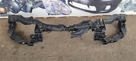 2017 FORD FOCUS RADIATOR CRADLE FOR SALE. IN PRISTINE CONDITION