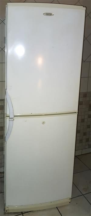 370 Litre Fridge/Freezer