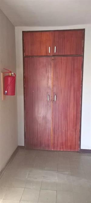 3 beds 1 bath Flat/apartment