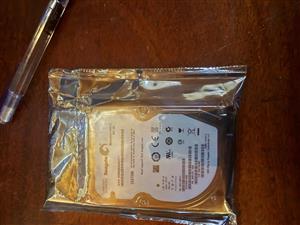 Seagate Momentus 250GB 2.5" SATA HDD (Hard drive )– Brand New / Factory Sealed /