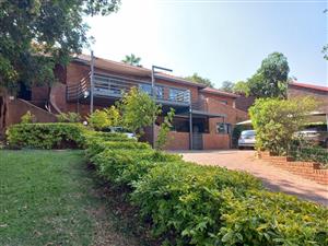 Spacious Beautiful Home with Three bedroom flat