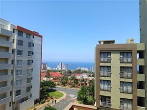 Stunning 2 Bedroom, 2 Bathroom Unit with seaviews