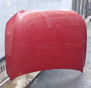 Audi Q3 bonnet