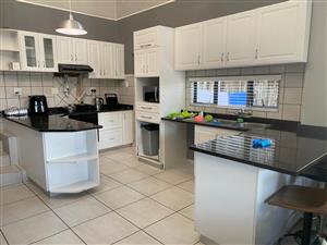 House For Sale in Palm Lakes Estates