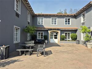 Offices to let in Hyde Park, Sandton