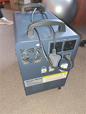 Inverter Trolley with battery