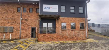 N4 Gateway Industrial Park Warehouse / Distribution Facility To Let or For Sale in Pretoria East