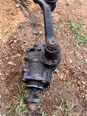 Mercedes Benz (123) steering box