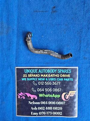 Land Rover Defender Left Auxiliary Pipe